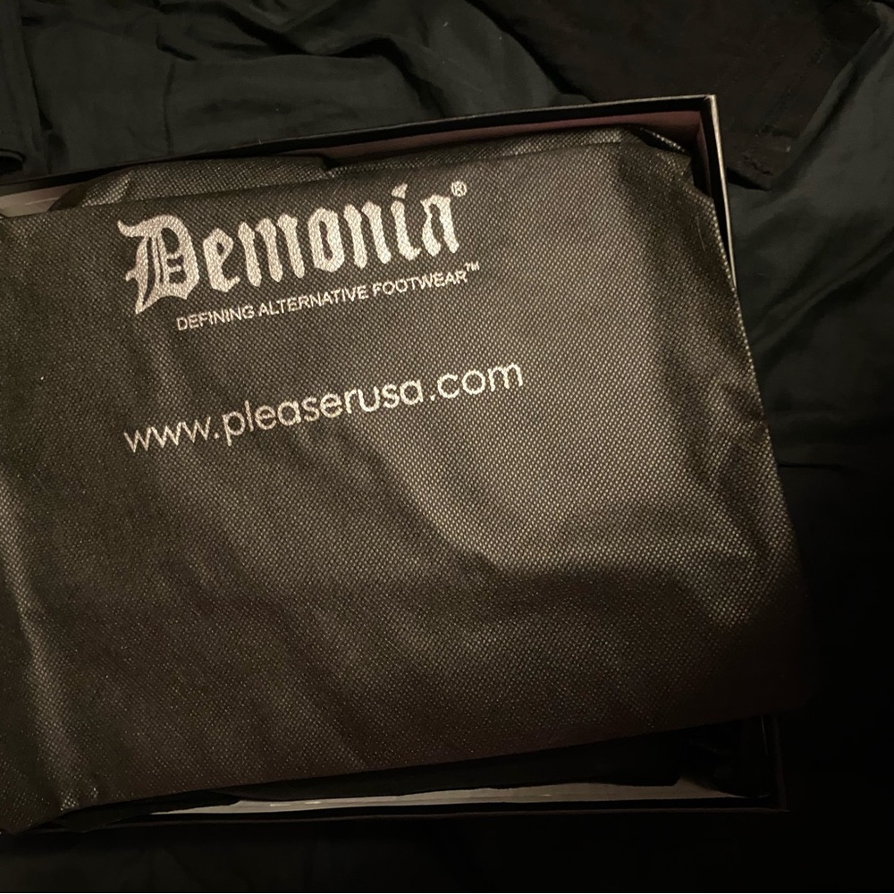 DEMONIA FUNN-12 PLATFORM SLIDES SIZE 8 NIB - Picture 6 of 11